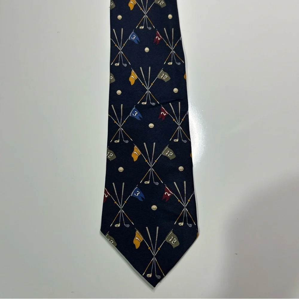 Grand Masters Adjustable 100% Silk Tie Men’s Golf Clubs Navy Blue Classic